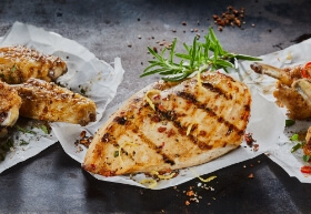 8 وصفات سهلة لتحضير الدجاج في المنزل