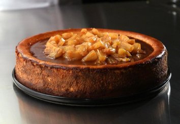 Baked Pineapple Cheesecake